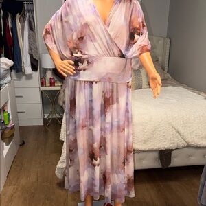 Elegant Floral Maxi Dress